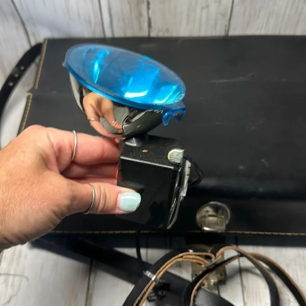 Vintage Polaroid Automatic 250 Land‎ Camera With Flash Case and film UNTESTED